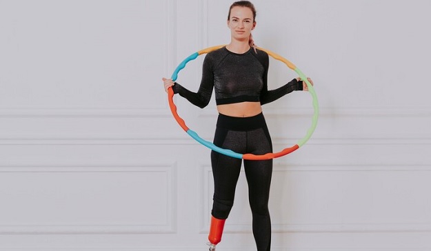 6 Health Benefits Of Hula Hoop Exercises For Weight Loss, Stress, And ...